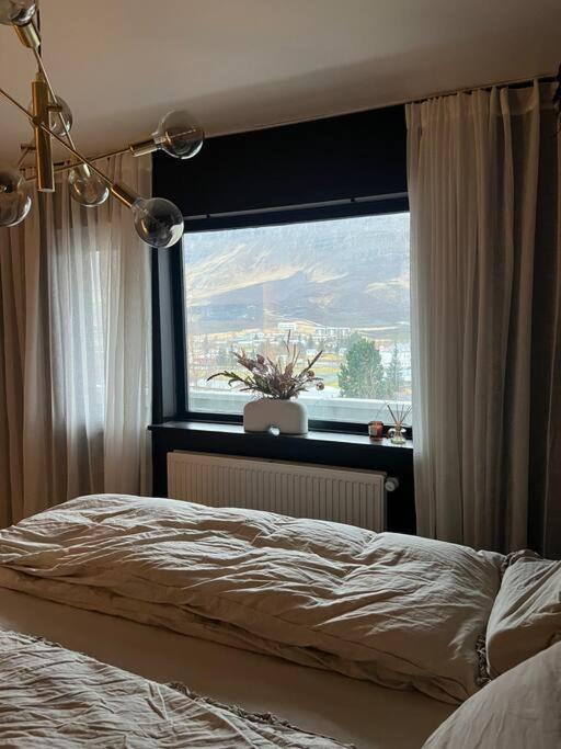 Botnahlid Villa, Mountain And Town Views And Outdoor Sauna Seyðisfjörður 外观 照片