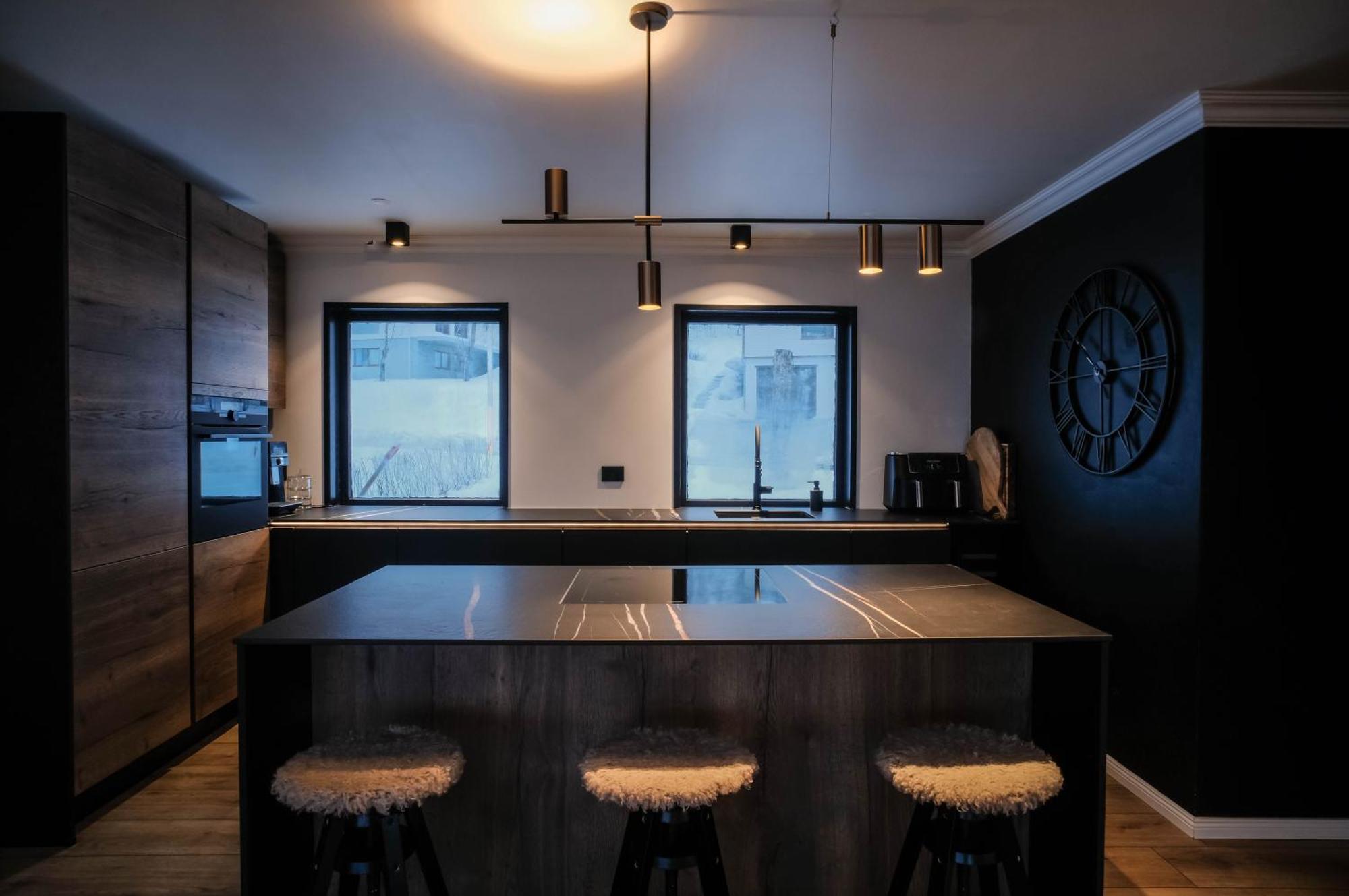 Botnahlid Villa, Mountain And Town Views And Outdoor Sauna Seyðisfjörður 外观 照片