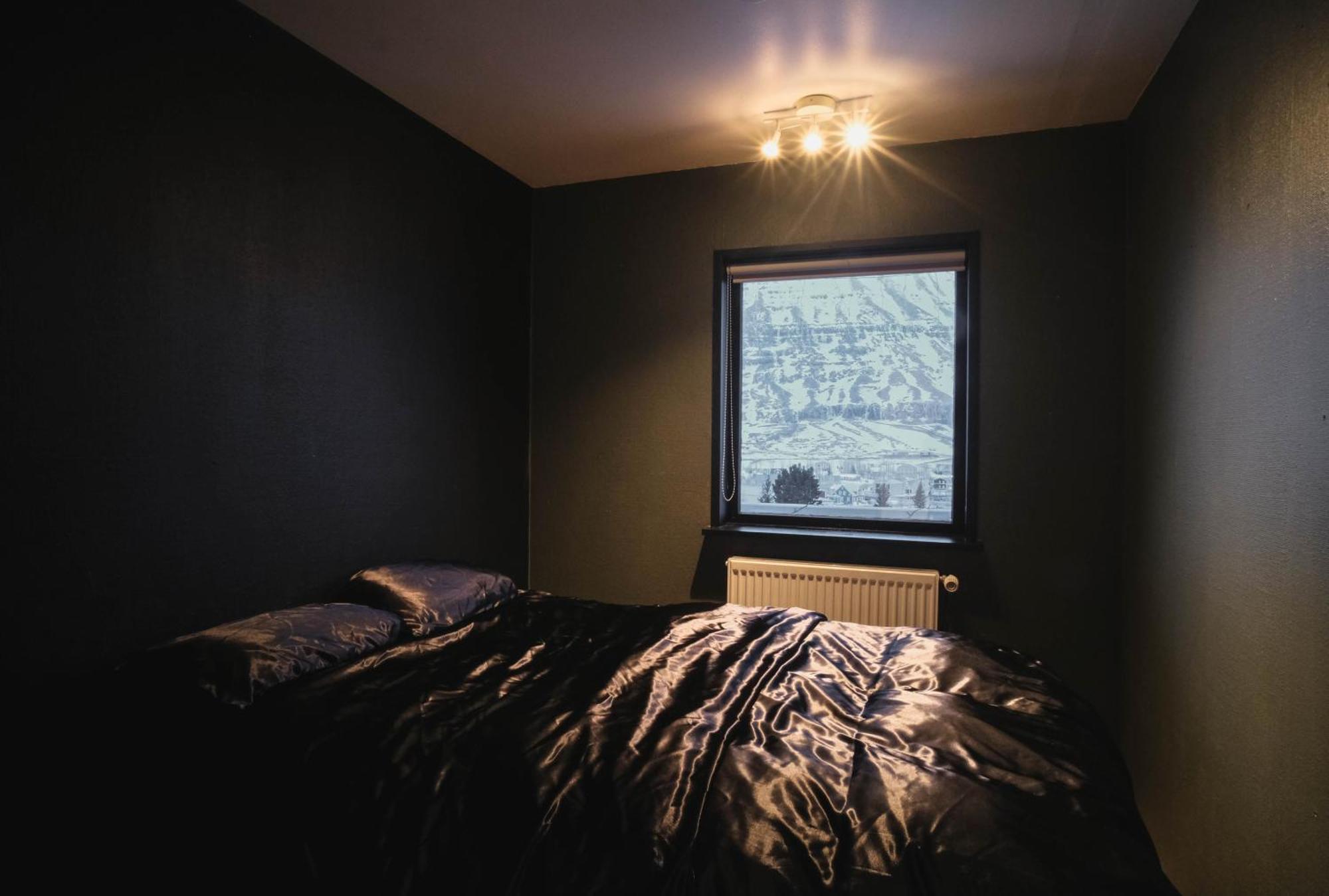 Botnahlid Villa, Mountain And Town Views And Outdoor Sauna Seyðisfjörður 外观 照片