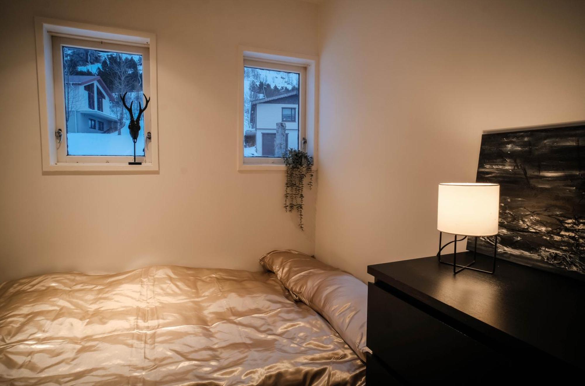 Botnahlid Villa, Mountain And Town Views And Outdoor Sauna Seyðisfjörður 外观 照片